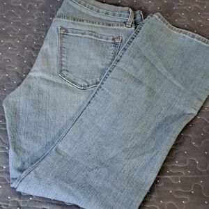 Old Navy curvy boot cut jeans size 6 short